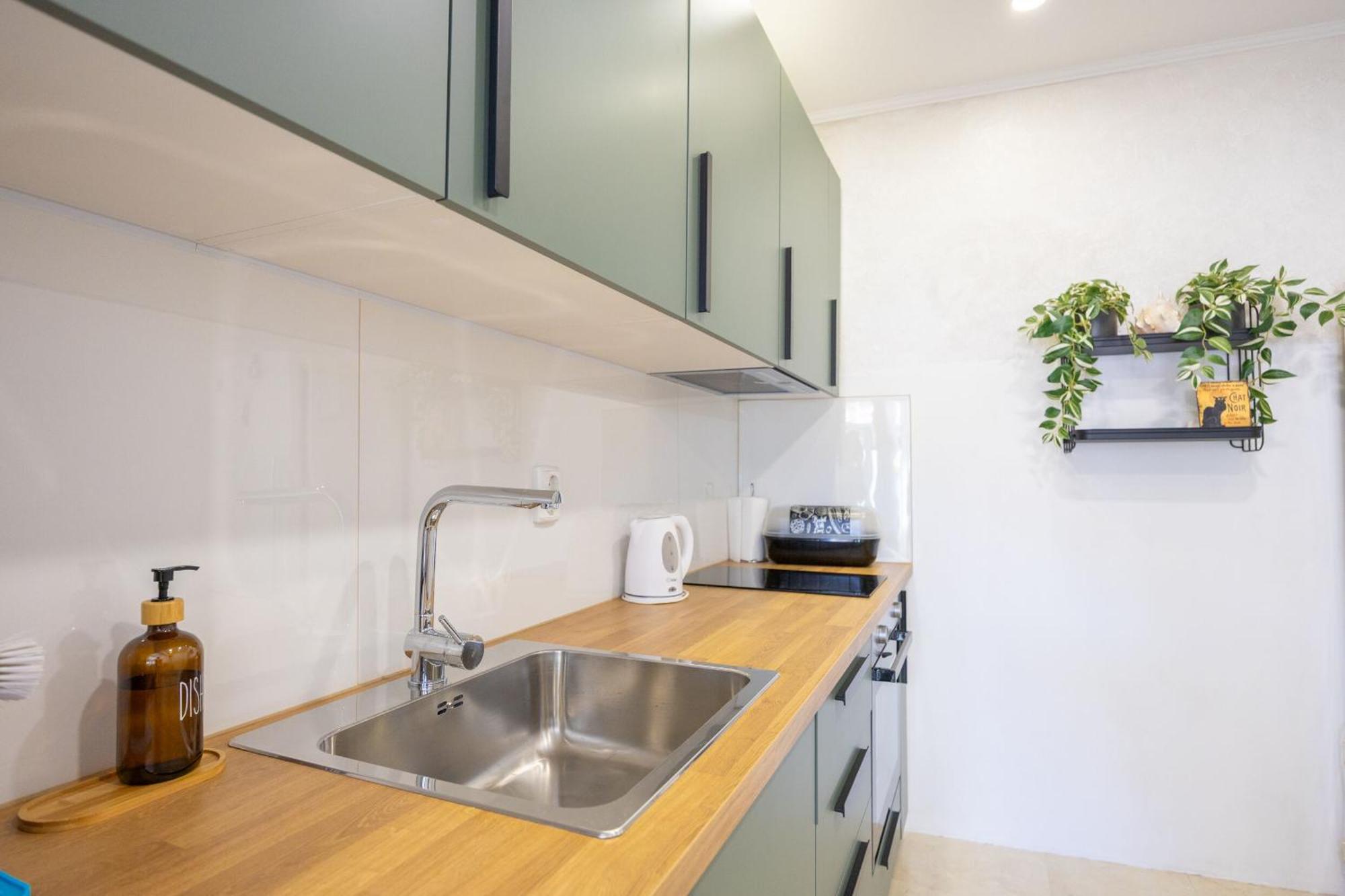Apartments Tanja Башка-Вода Екстер'єр фото