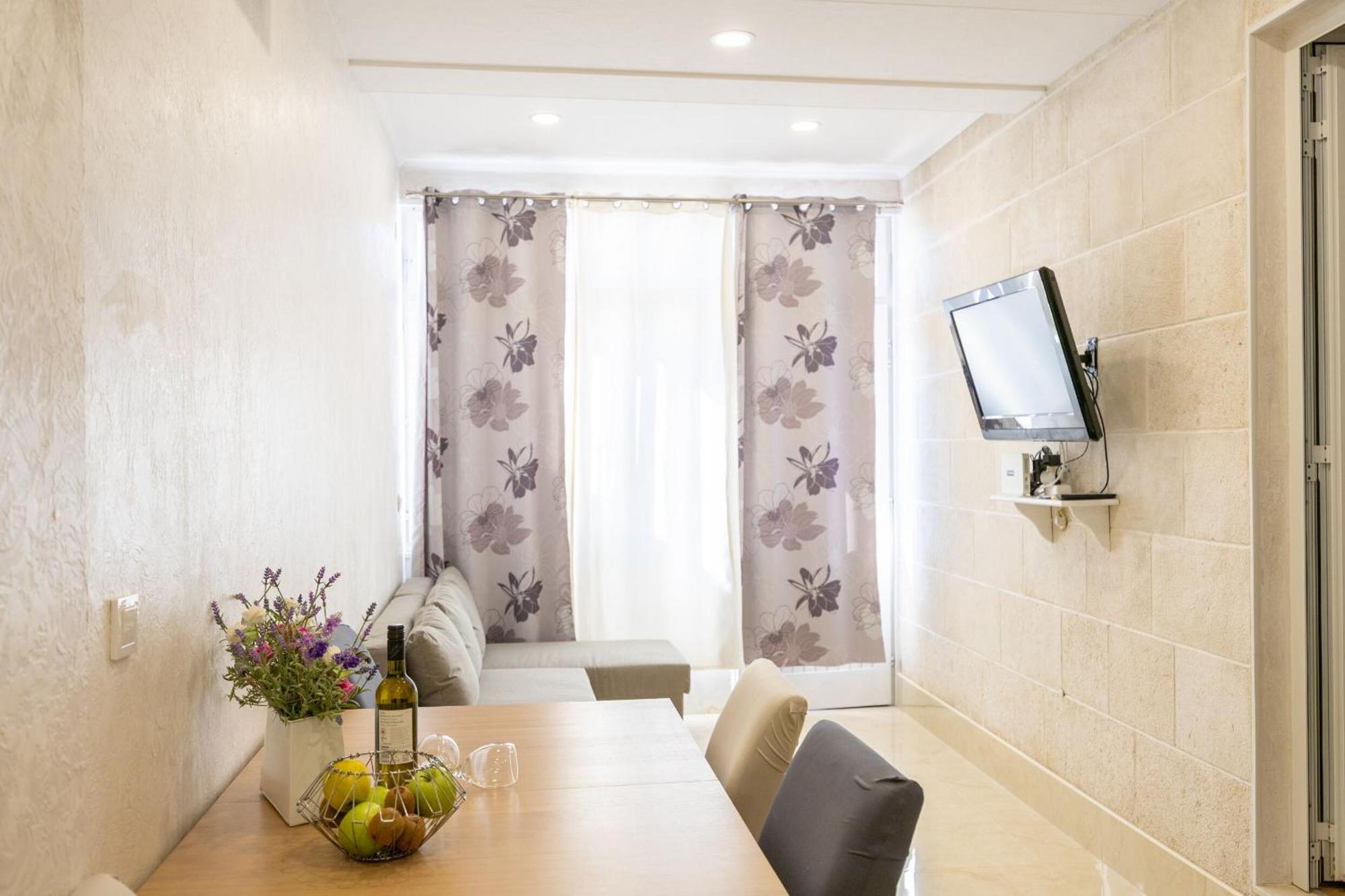 Apartments Tanja Башка-Вода Екстер'єр фото