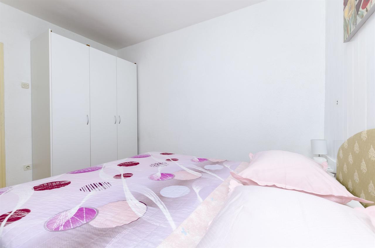 Apartments Tanja Башка-Вода Екстер'єр фото